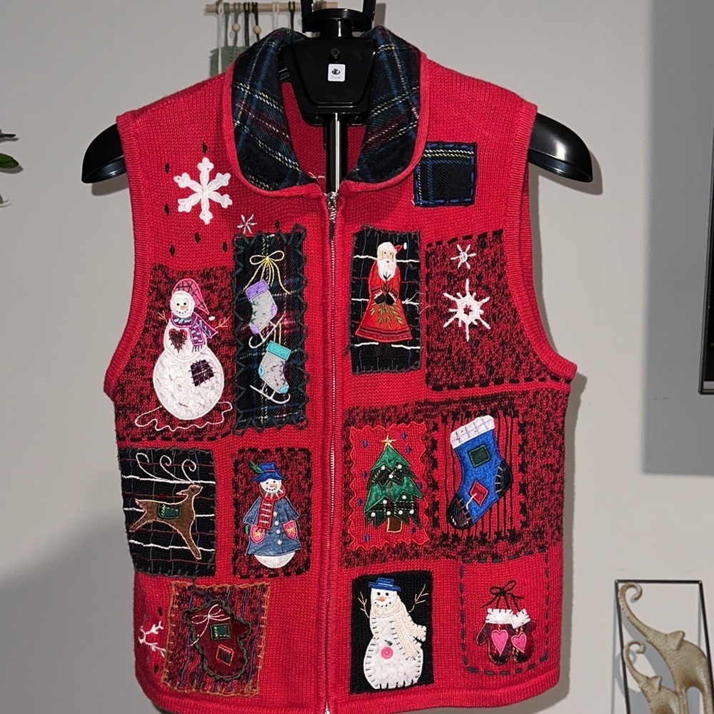 Festive Red Women's Full Zip Vest with Holiday Designs